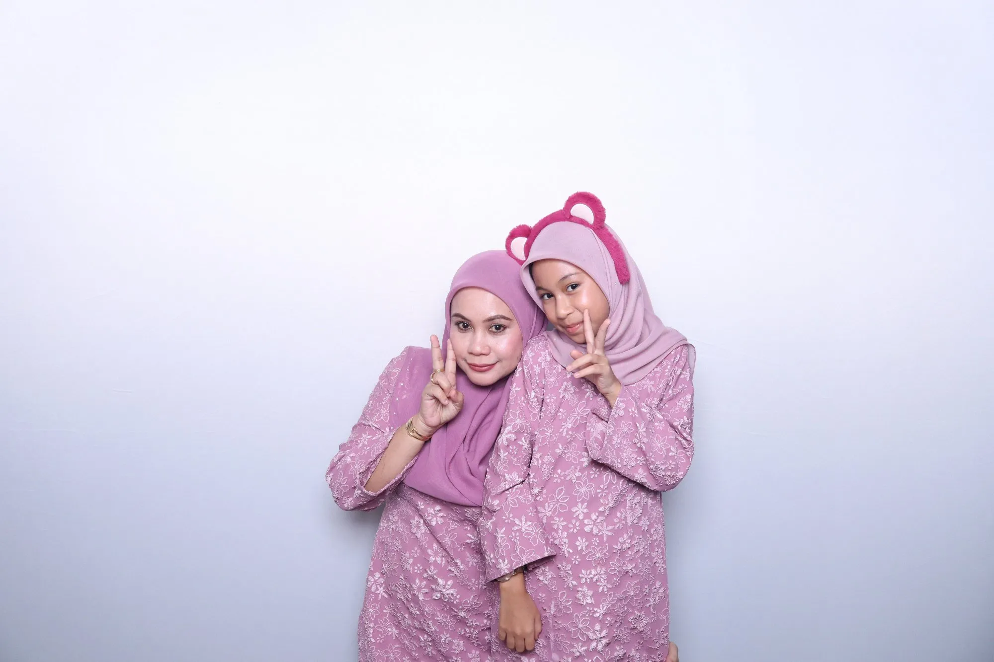 Kenangan photobooth majlis perkahwinan Adam & Hanie di House of Sanding, Kuantan