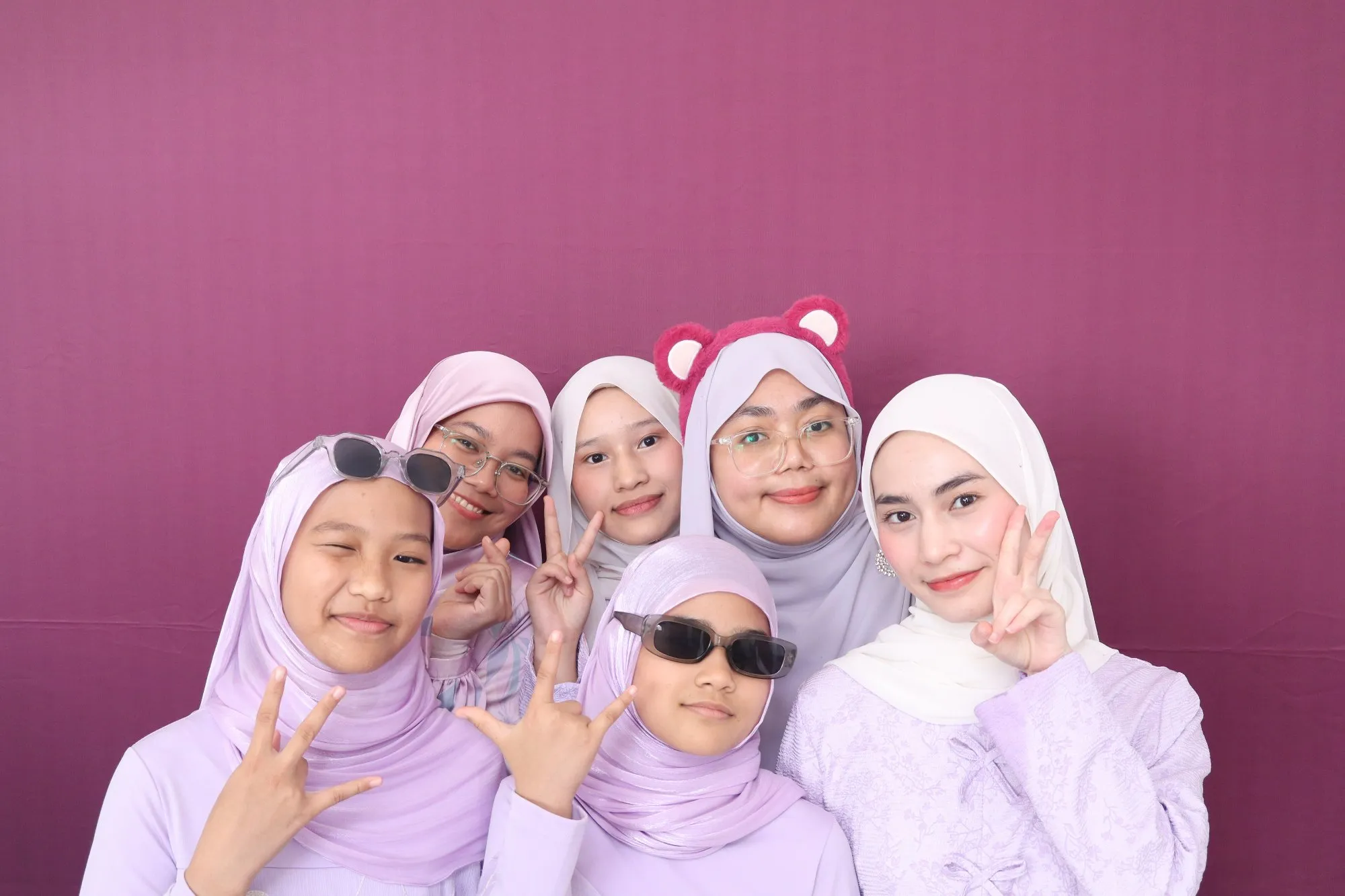 Kenangan photobooth majlis perkahwinan Alia & Huamidi di Mana-mana Cafe, Kuantan