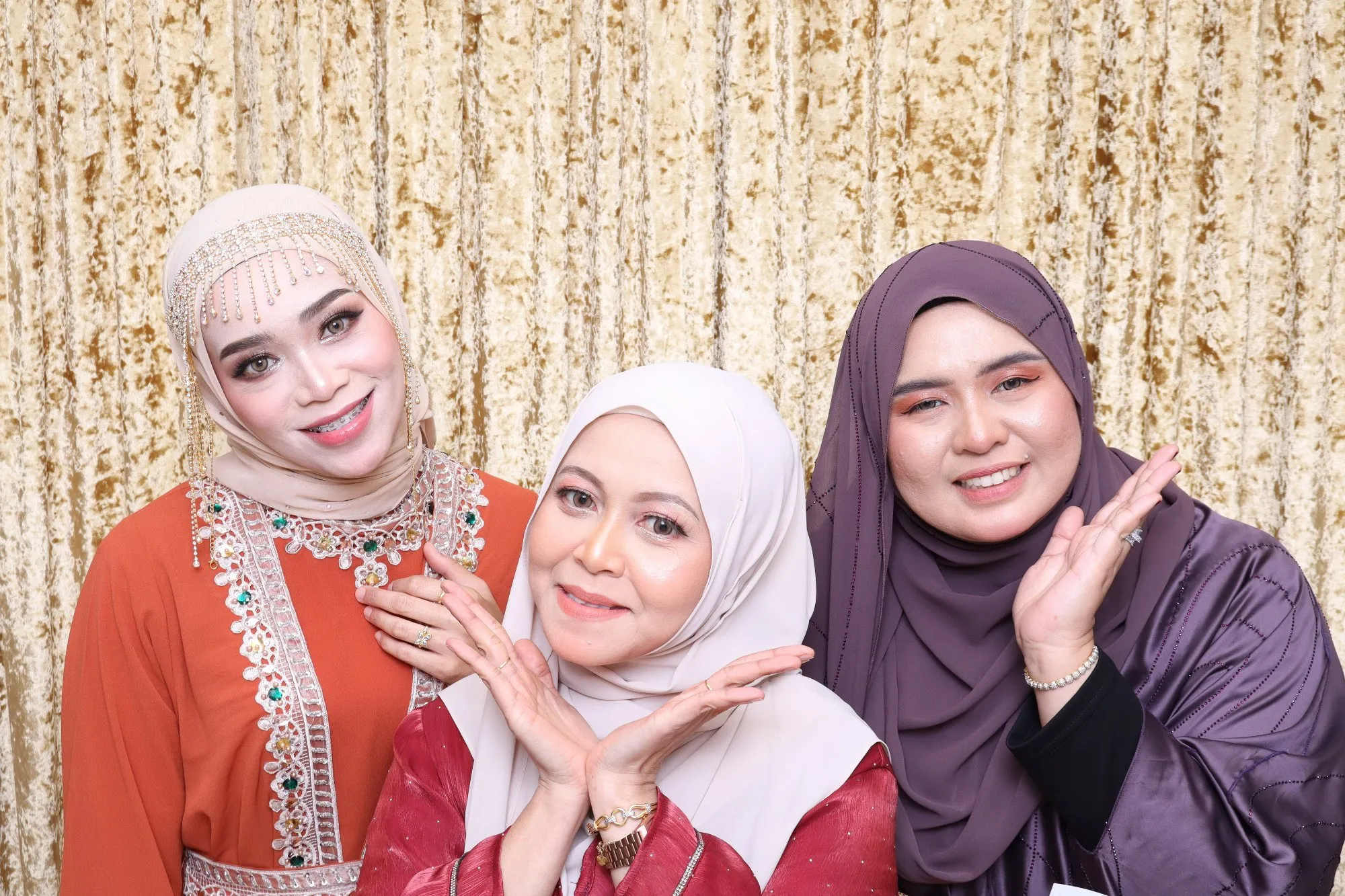 Kenangan photobooth majlis anugerah perkhidmatan cemerlang & sanjungan budi APC 2025 & Jasamu Dikenang 2026 Zon Timur di Swiss-Belhotel Kuantan, Kuantan