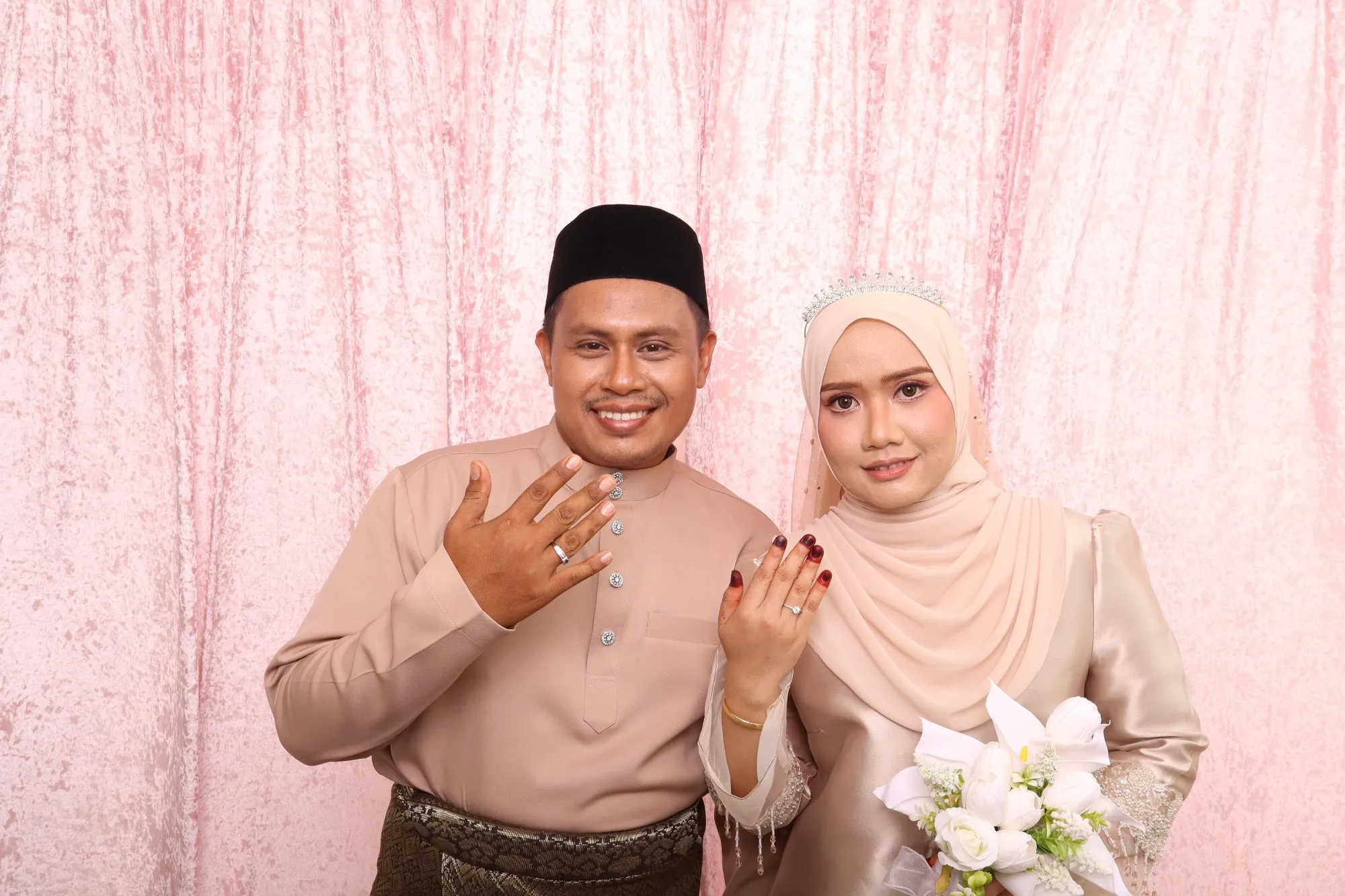 zaim-anisa-3